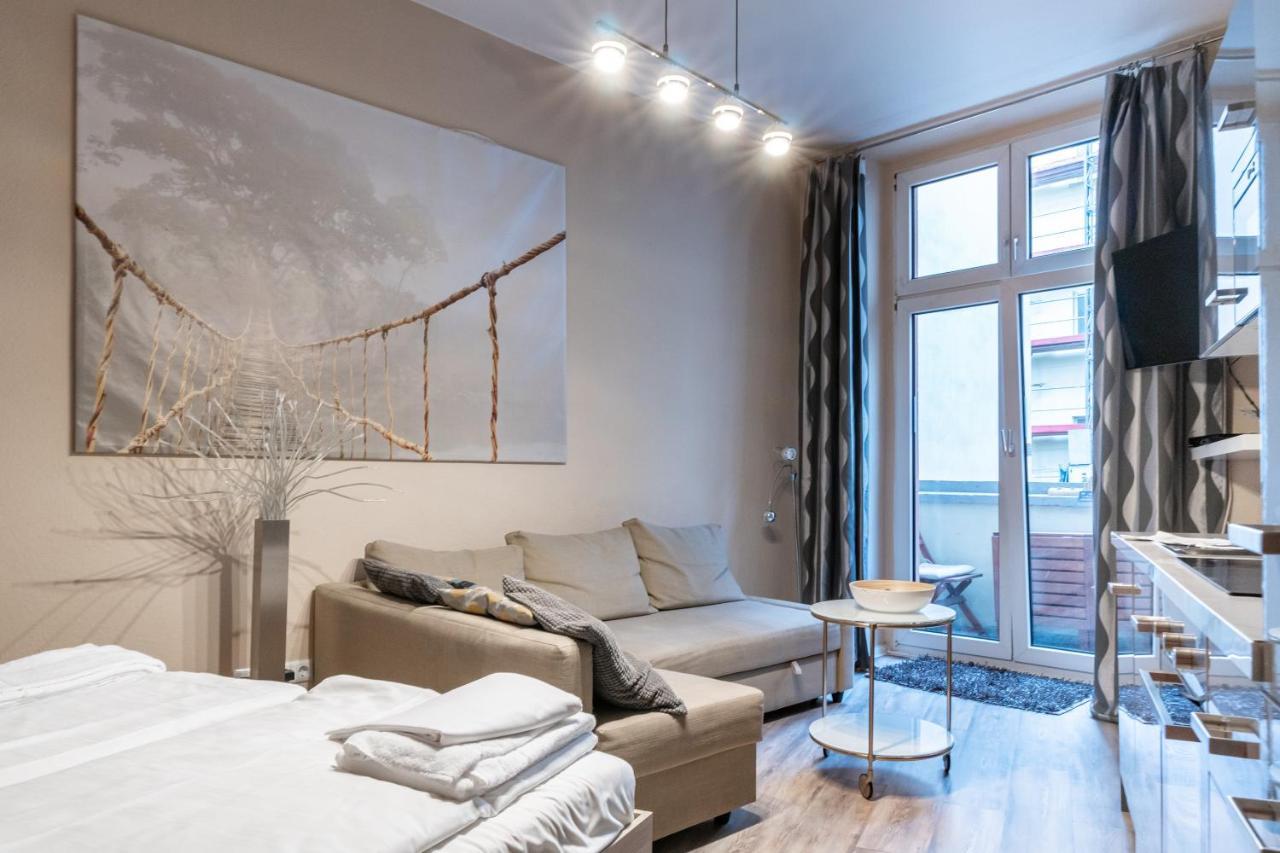 Upmarket Studio With Balcony In Friedrichshain Daire Berlin Dış mekan fotoğraf